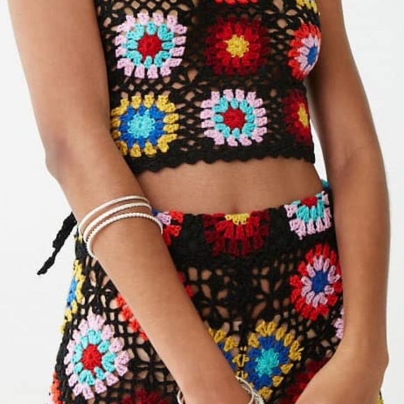 Granny square vintage style crochet pants and top - Picture 3 of 8